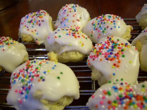 If you are fond of my key lime cookies, you are going to love these lemon cookies. Ginette's | Italian cookies, Italian lemon cookies, Lemon ...