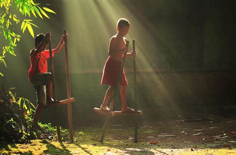 Herman Damars Artistic Journey Into The Vibrant Life Of Indonesian Villages Special 68