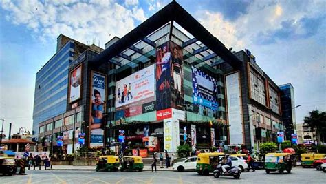 Top 10 Largest Shopping Malls In Bangalore For Shopping