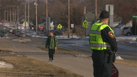 Fox Valley Metro Police Department Faces Crossing Guard Shortage Uses