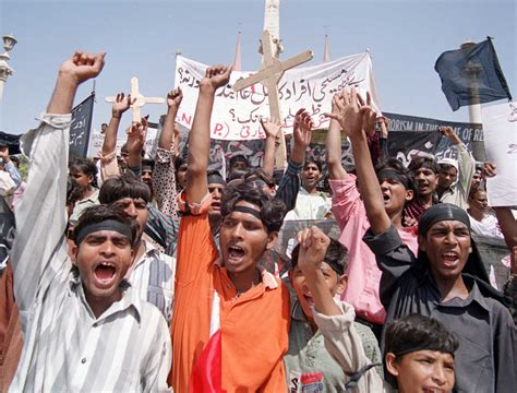 Two Pakistani Christians Sentenced To Death On Blasphemy Charges After Brief Prison Bound