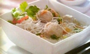 Resep dan cara membuat seblak kuah pedas bahannya adalah : Resep dan Cara Membuat Bihun Kuah Spesial