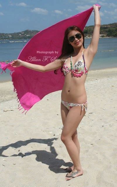 Wonders Viewz And Viewties Of The World Sam Pinto Fhm Philippines Sexiest Woman 2011