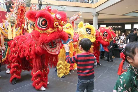 Hundreds of millions of people around the world have been celebrating the lunar new year. Annual Chinese Lunar New Year at Bellevue Square ...