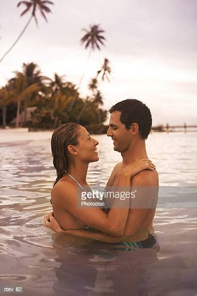 Tahiti Couple Photos And Premium High Res Pictures Getty Images