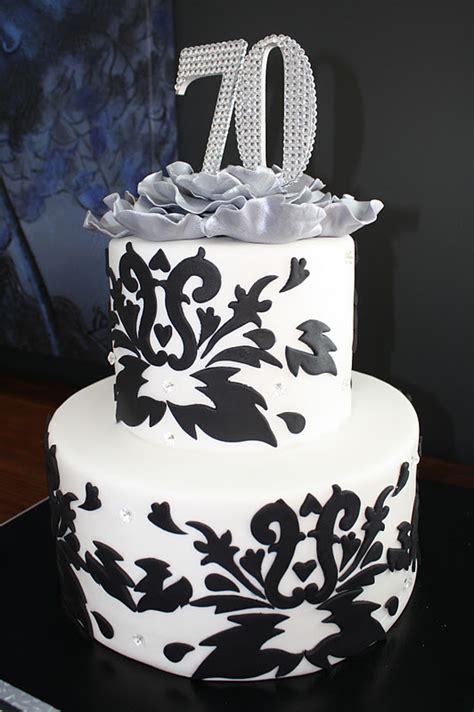 Sandy S Cakes Ros S Damask Th Birthday Cake