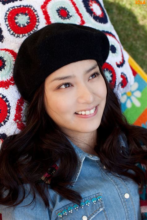 japanese beauty japanese girl emi takei star beauty seventeen magazine roswell gorgeous