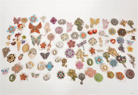 Lot Lot Of Various Costume Jewelry Brooches
