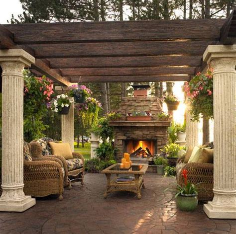 Before you begin your review, make sure that there are a few describe tuscan design patio mason string and use a shovel or shovel digging out the area to 10 inches deep. Lugares pelo mundo | Outdoor pergola, Outdoor rooms ...