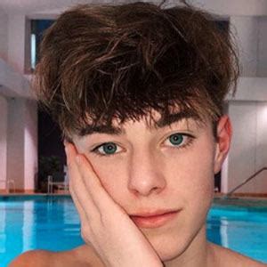Maybe you would like to learn more about one of these? Tiktok Haircut - hot tiktok 2020