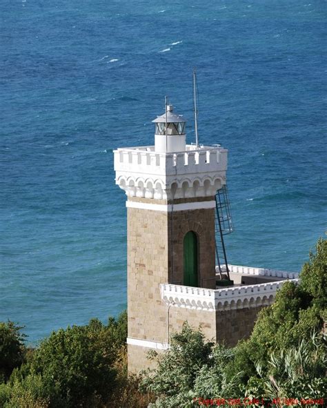 Raggiungibile via mare oppure a piedi. Agropoli Lighthouse-Cilento-Italy | Beautiful lighthouse ...