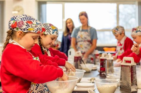 Childrens Cooking Club Serves Up Recipe For A Healthier Manchester