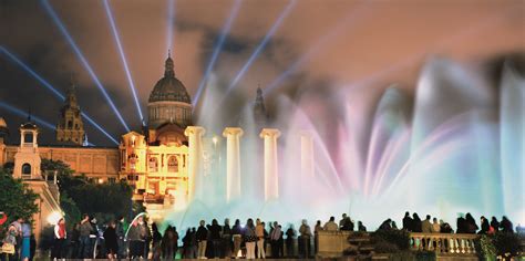The Magic Fountain In Montju C Bcn Guide Barcelonas Activities Calendar Directories And Courses
