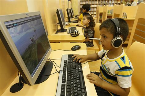 ¿cuáles Son Los Beneficios De Los Videojuegos Para Los Niños Cnn