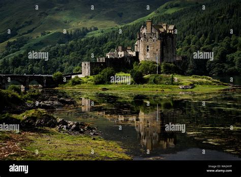 Castillo de Eilean Donan es uno de los más reconocidos castillos de