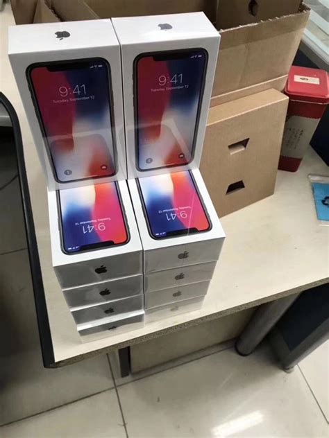 However, the retail prices by apple malaysia are rm 5,149 and rm 5,899 respectively, which is slightly over rm 1,000 more than the selling price in the us. Photos, video show off pre-release unboxing of Apple's ...