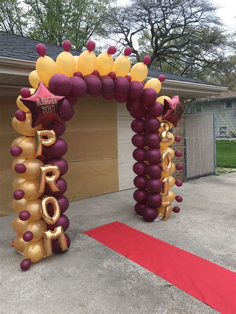 Pin By Nene Neal On Prom Decorations Prom Decorations Diy Prom Party
