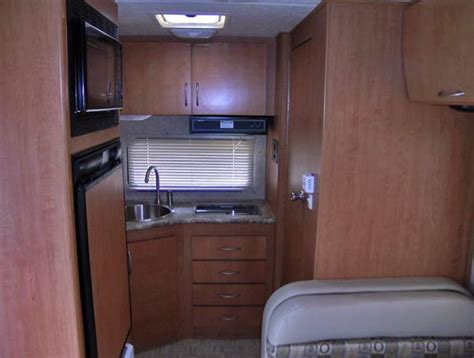 Quick Look 2010 Four Winds 19g Class C Rv — Small Rv Life