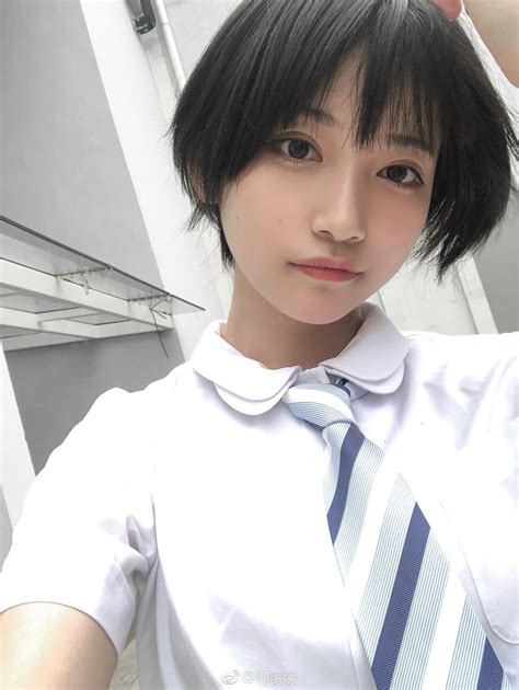 pin by saga saga on シャイ インイン beautiful japanese girl short hair styles girl short hair