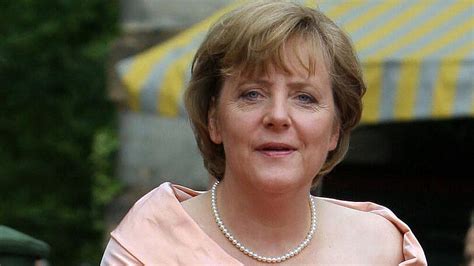 Angela Merkel Früher Und Heute So Hat Sich Die Kanzlerin Verändert