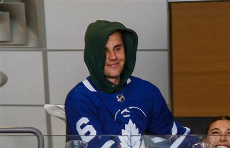 Toronto Maple Leafs Fans Roast Justin Bieber For Adding To ‘drake Curse