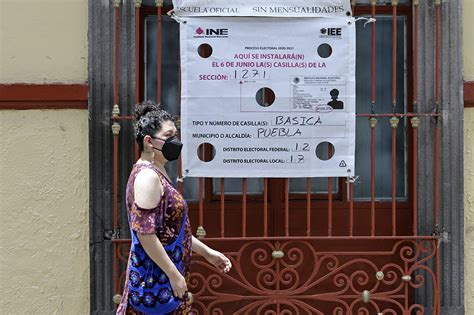 Ésta última consta de cuatro dígitos y la podrás encontrar en tu credencial para votar en la esquina inferior derecha. Casillas para foráneos 2021. Ubica dónde votar este 6 de ...