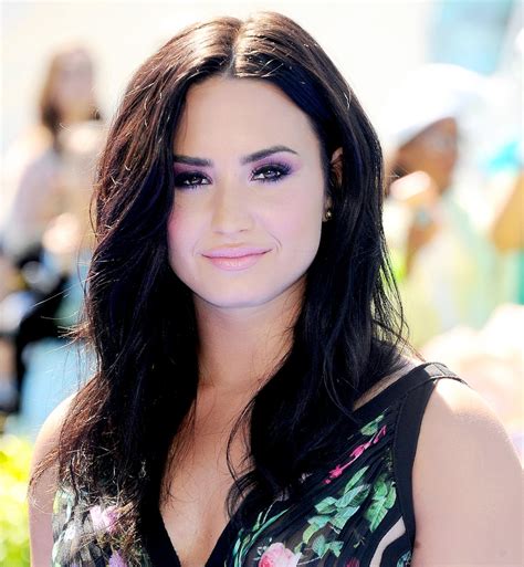 Demi Lovato Suffers Health Complications in Hospital After Overdose