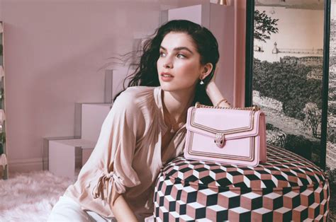 The festival is celebrated on the seventh day of the seventh lunisolar month on the chinese calendar. Last Minute Gift Ideas For Chinese Valentine's Day, Qixi ...