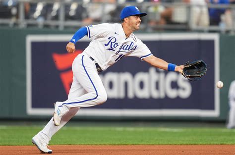 Twitter Reacts To Royals Trading Whit Merrifield