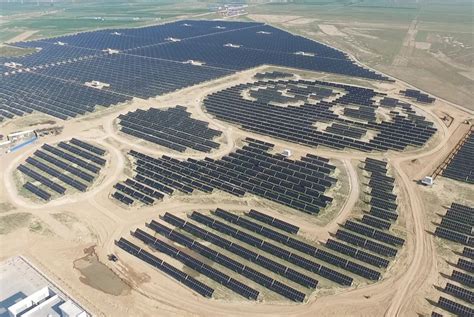 China Building Massive Solar Farms In The Shape Of Pandas Buzzonearth