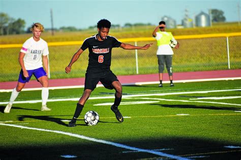 Prep Sports Roundup Trio Of Goals Lifts Marshall Boys Soccer Past New
