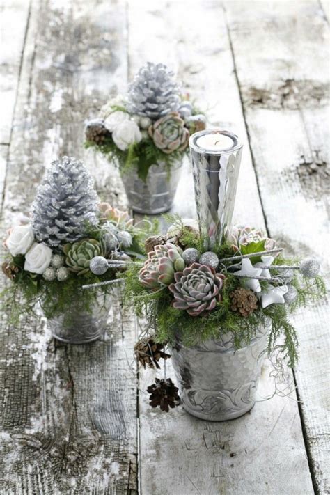 41 Impressive Vintage White Christmas Decorating Ideas