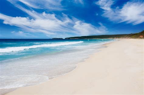 Best Beaches To Visit With Your Family Over The Holidays In Australia Hopewood Lifestyle