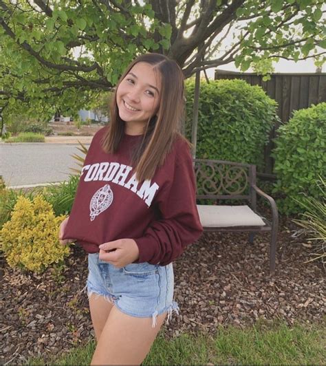 college cutie r realasians