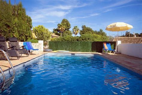 Club Villamar Luxury Villas In Spain Rent A Villa Spain Travel Spanish Villas