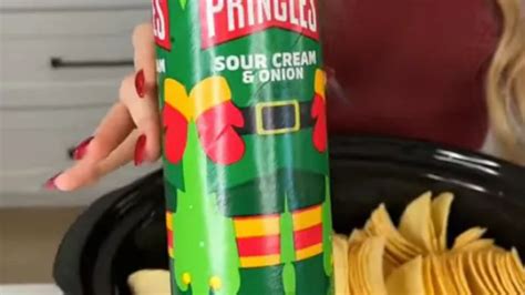 Foodie makes 'incredible' mashed potatoes with sour cream PRINGLES, but