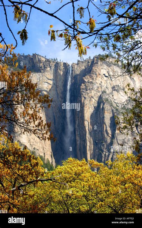 Ribbon Falls Yosemite National Park Stock Photo Alamy