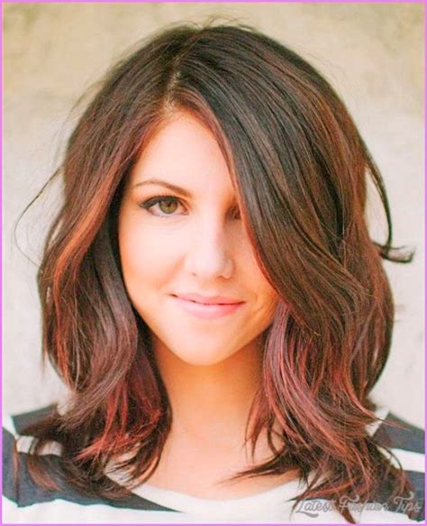 Easy Medium Length Haircuts For Wavy Hair