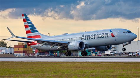 American Airlines 737 Max Declares Emergency Lands Safely Live And