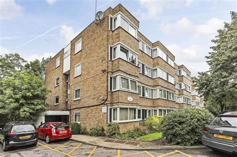 Queenswood Gardens Wanstead E11 1 Bed Apartment £1250 Pcm £288 Pw