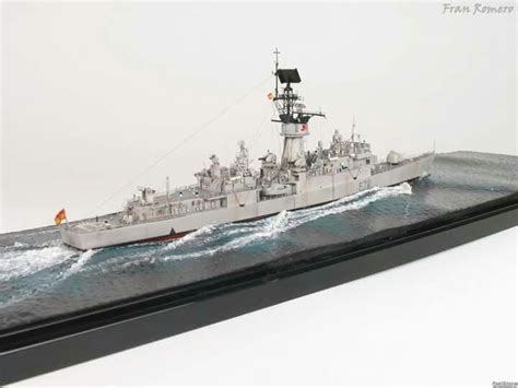 Modelismo Naval Scale Model Ships Scale Models Model Warships Military Diorama Model Boats