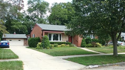 34632 Grandon St Livonia Mi 48150 Mls 219078962 Redfin