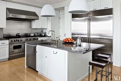 There are are certain rules of compliance in order for one to function properly but once that is established, the plethora of ideas and. 35 Sleek & Inspiring Contemporary Kitchen Design Ideas ...