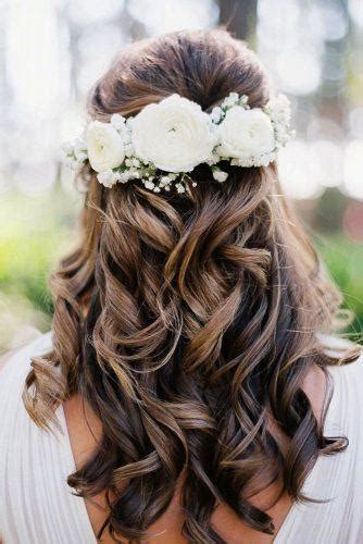 33 Wedding Hairstyles With Flowers Page 3 Of 12