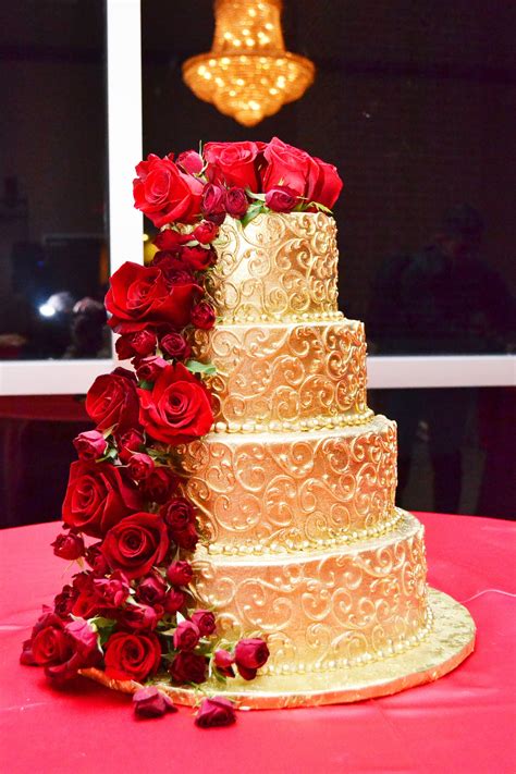 My December Wedding Cake Wedding Cakes Cake Wedding