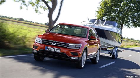 2017 Volkswagen Tiguan With A Trailer Front Wallpaper Caricos