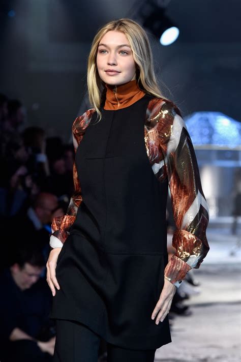 Gigi Hadid Handm Fashion Show In Paris March 2015 • Celebmafia