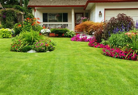 21 Front Yard Landscaping Ideas To Elevate Your Homes Charm