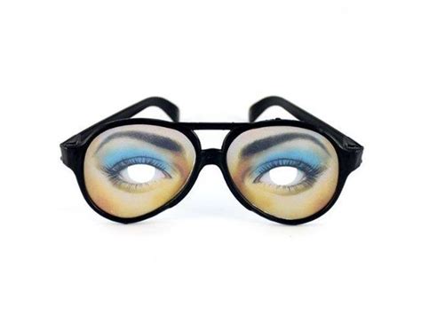 1 pair of black funny fake eye glasses female model