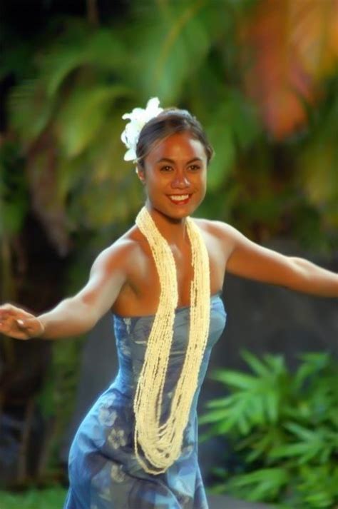 polynesian dancer honolulu polynesian dance polynesian islands polynesian culture hawaiian